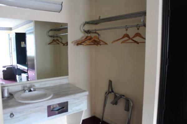 Lebanon Inn Motel Экстерьер фото